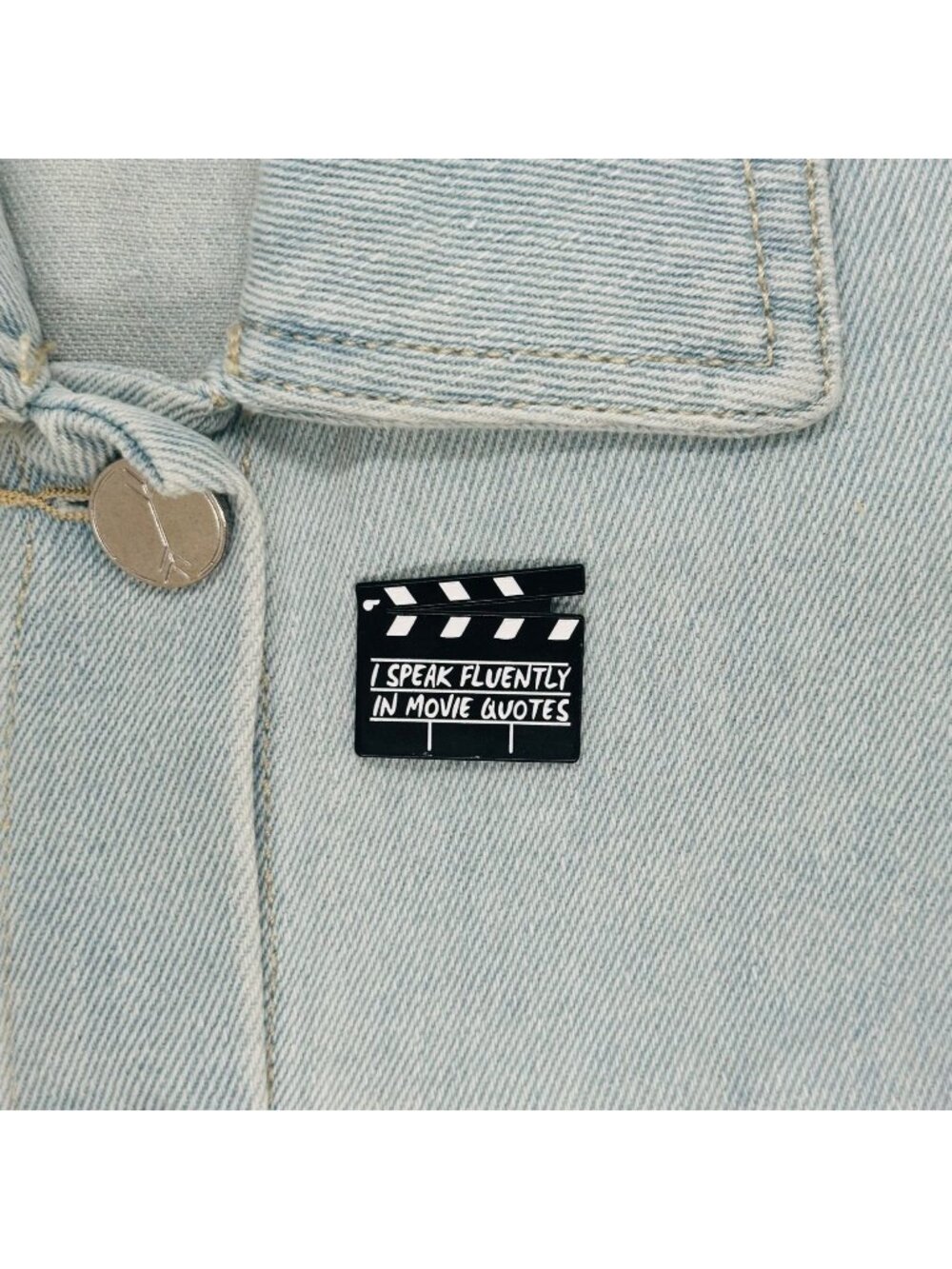 ✨Movie Set Clapboard Enamel Pin Speak Fluently In Movie Quotes Brooch Black Film